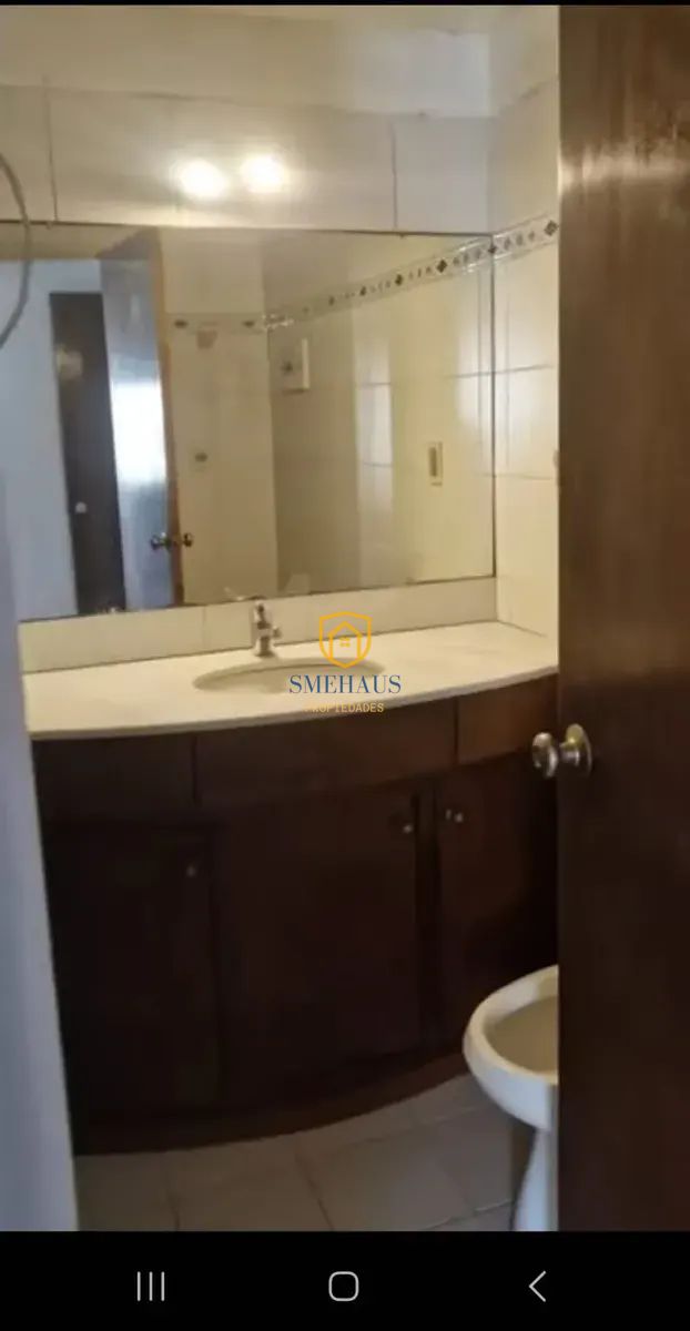 Apartamento en alquiler en Pocitos de 2  dormitorios con cochera · Foto 7