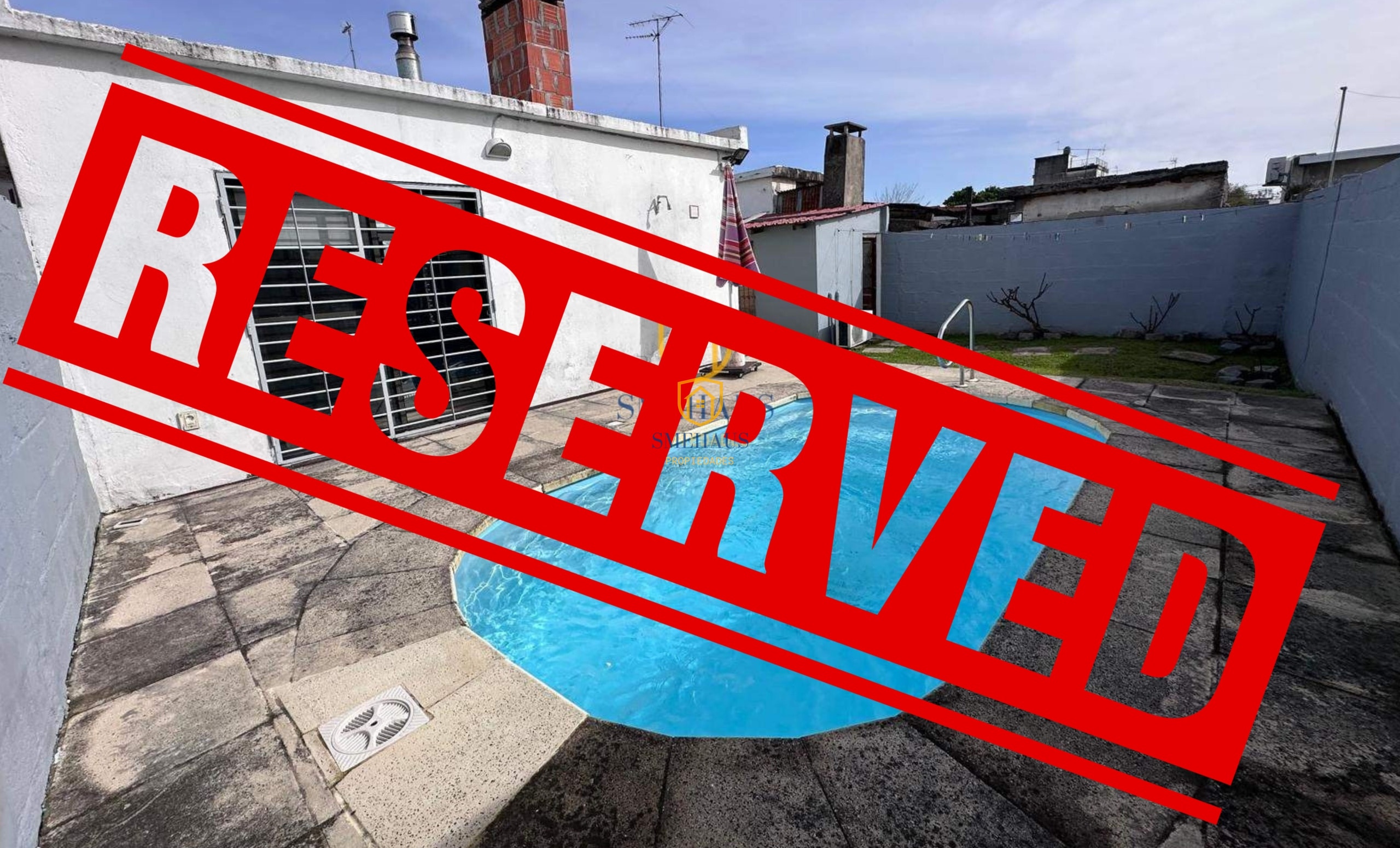 Casa en venta en Canelones con 2 dormitorios y piscina