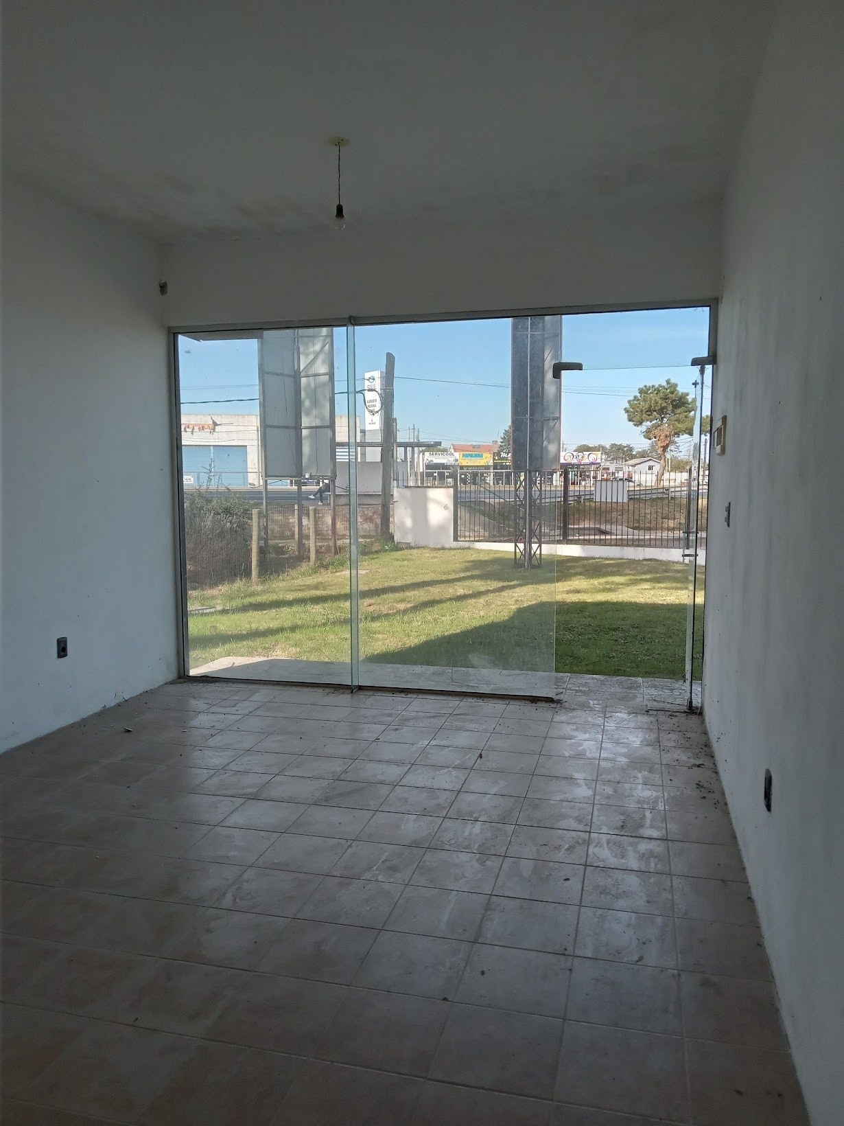 Local Comercial en alquiler ubicado en Ciudad de la costa
