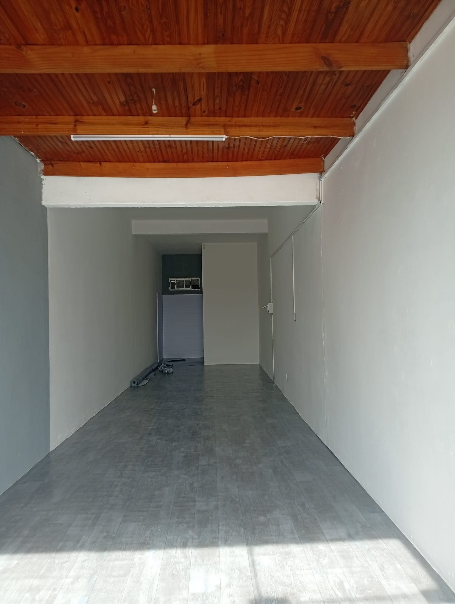 Alquiler Local Comercial sobre Av. Giannattasio Solymar Sur · Foto 5