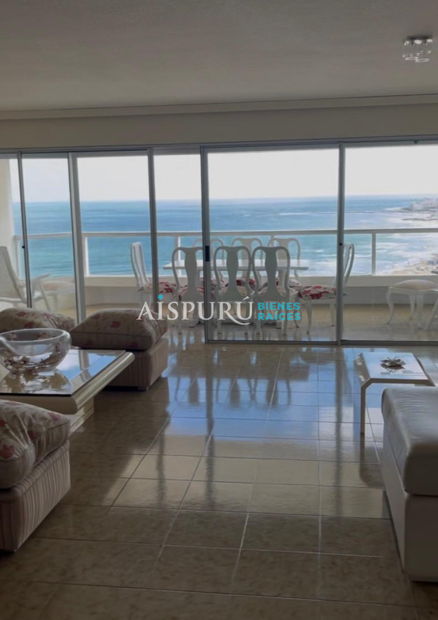 Alquiler Anual Apartamento vista al Mar 4 dormitorios · Foto 2