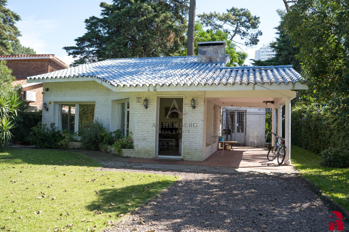 Casa en venta en Cantegril