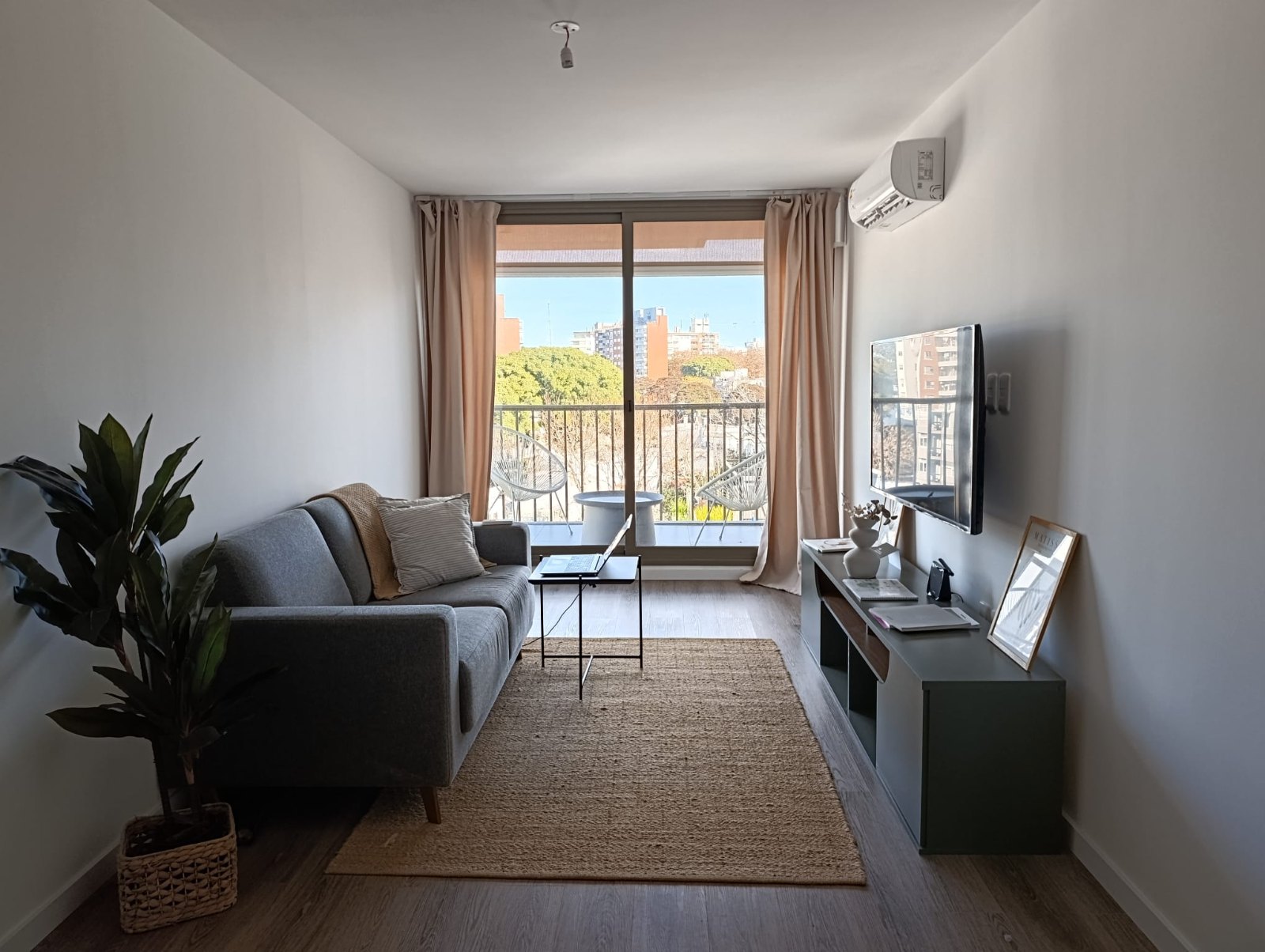 Apartamento en venta c/ cochera en La Blanqueada