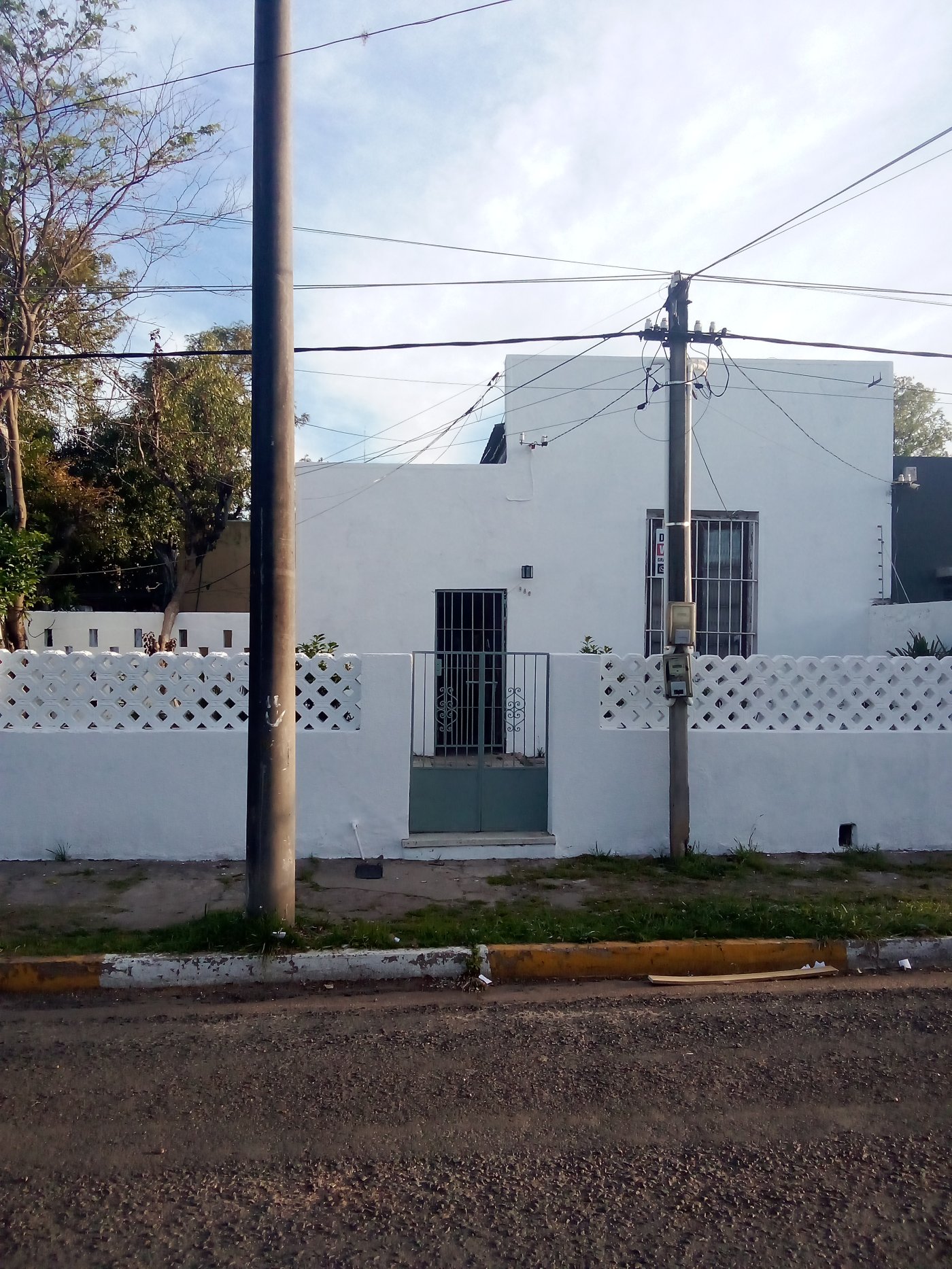 Salto.Casa de 3 dormitorios