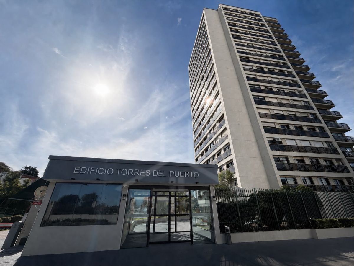 Apartamento en alquiler en Puerto Buceo | 4 dormitorios + Amenities Premium