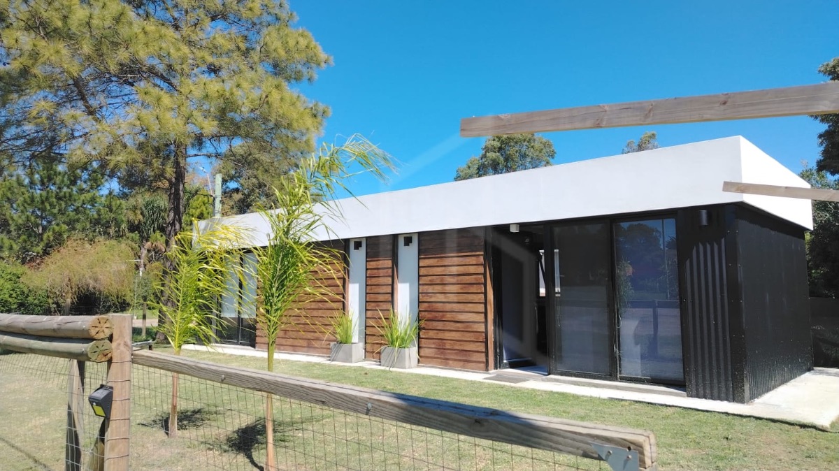 Alquiler en Playa Verde un dormitorio – Sobre Ruta 10