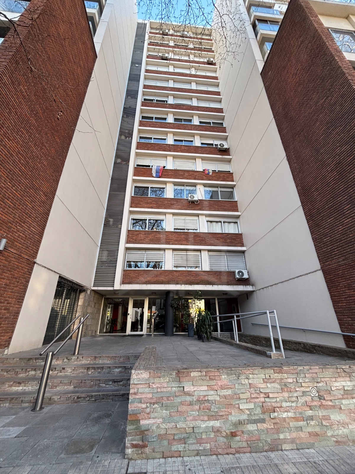 Alquiler Apartamento en Aguada con 2 Dormitorios y Amenties