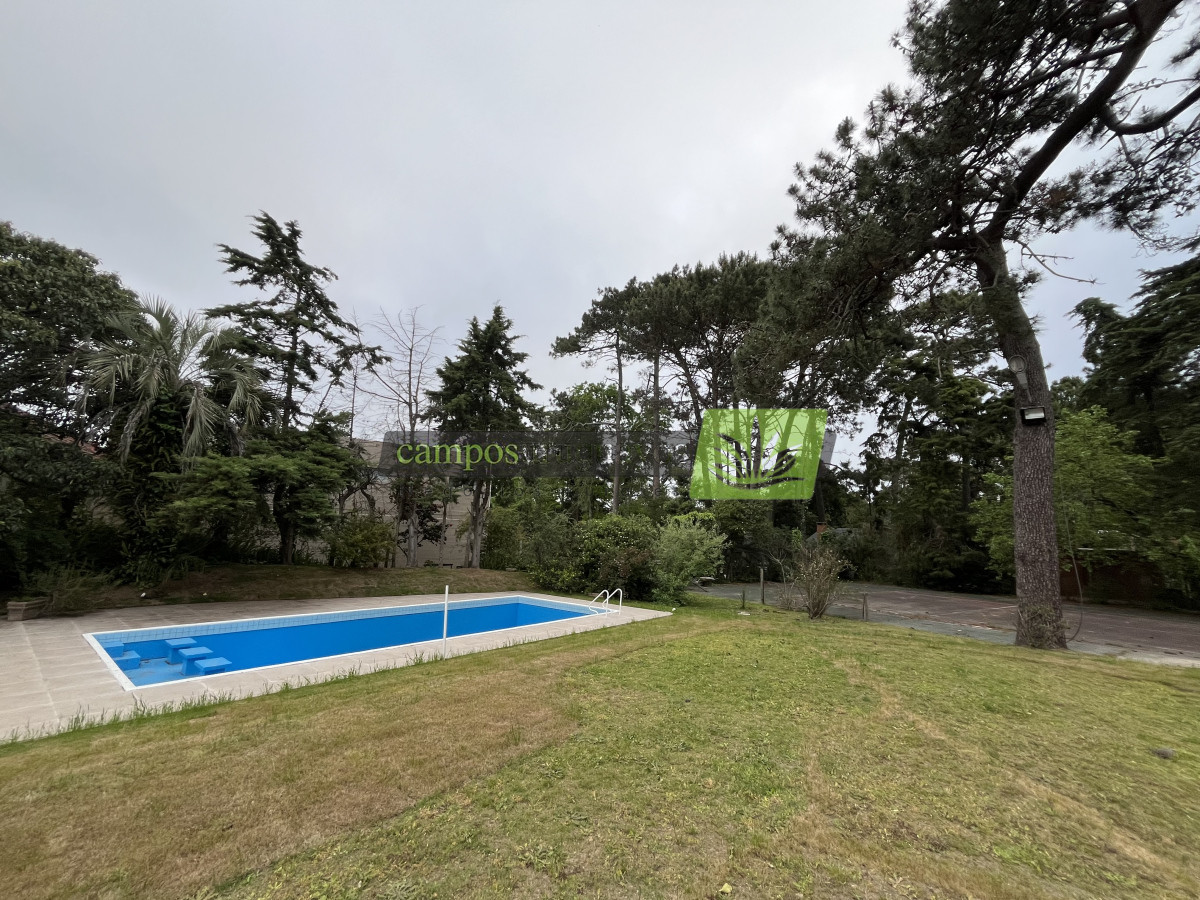 Casa En Venta o alquiler anual, Zona Cantegril.