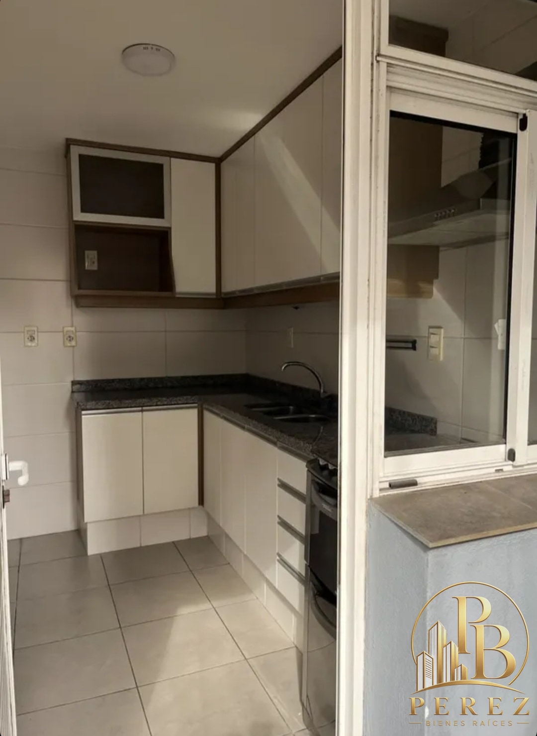Apartamento en alquiler c/ cochera en Pocitos · Foto 12