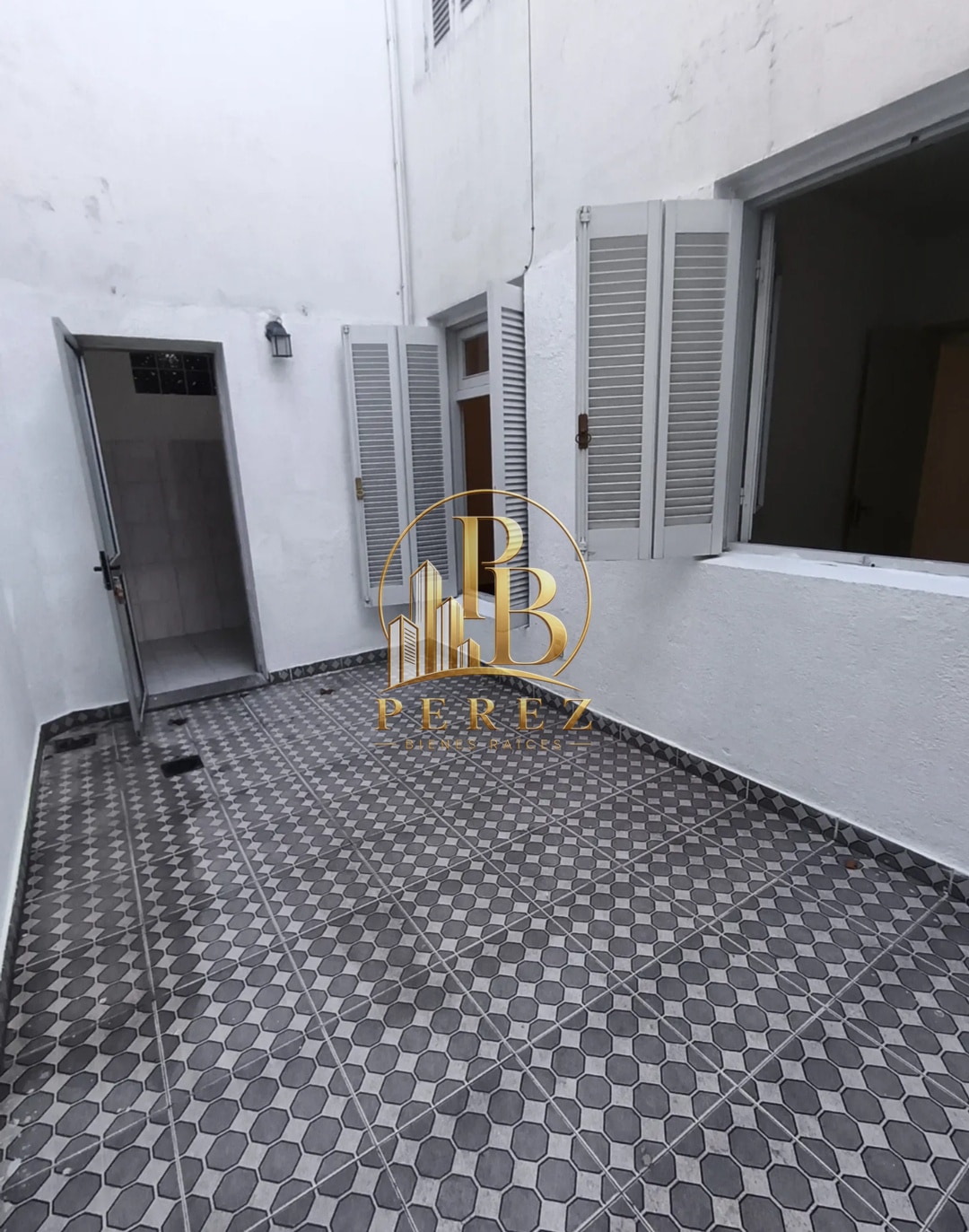 Apartamento en alquiler en La Comercial