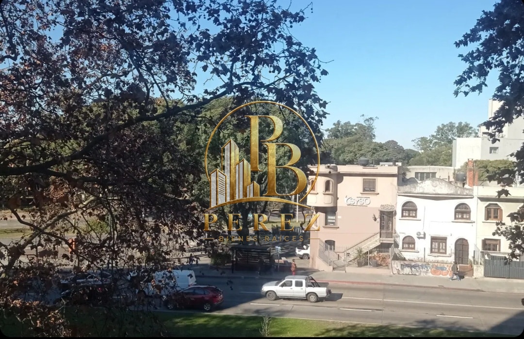 Apartamento en venta c/ cochera en Parque Batlle