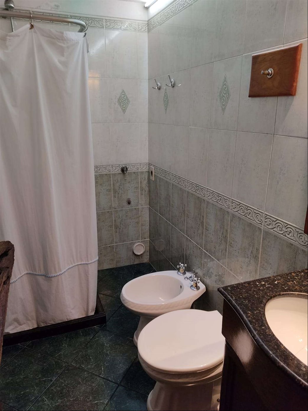 Guayabos y Carlos Roxlo planta baja sin patio se alquila sin muebles, sin electrodomésticos · Foto 3