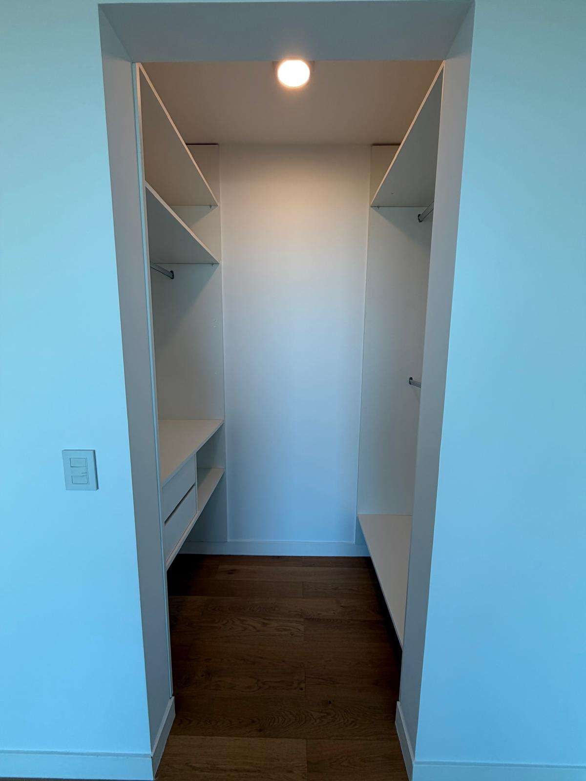 Apartamento en alquiler c/ cochera en Puerto Buceo · Foto 9