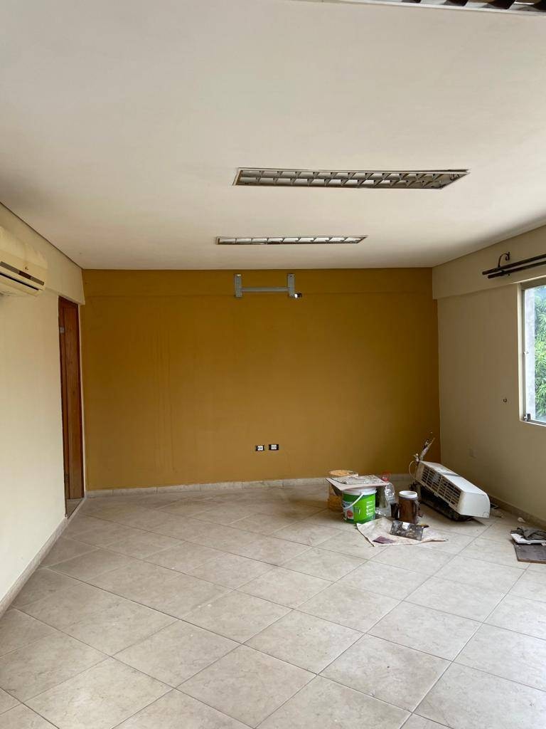 Depósito en alquiler de 375m2 ubicado en Villa Aurelia — foto 3