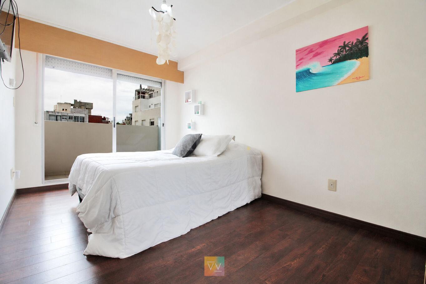 ALQUILA APARTAMENTO AMOBLADO 2 DORMITORIOS, 2 BAÑOS, GARAJE EN POCITOS · Foto 9
