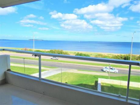 Apartamento En Alquiler 3 Dormitorios