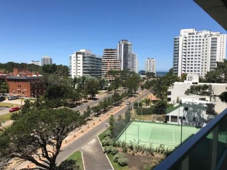 Apartamento En Venta 3 Dormitorios
