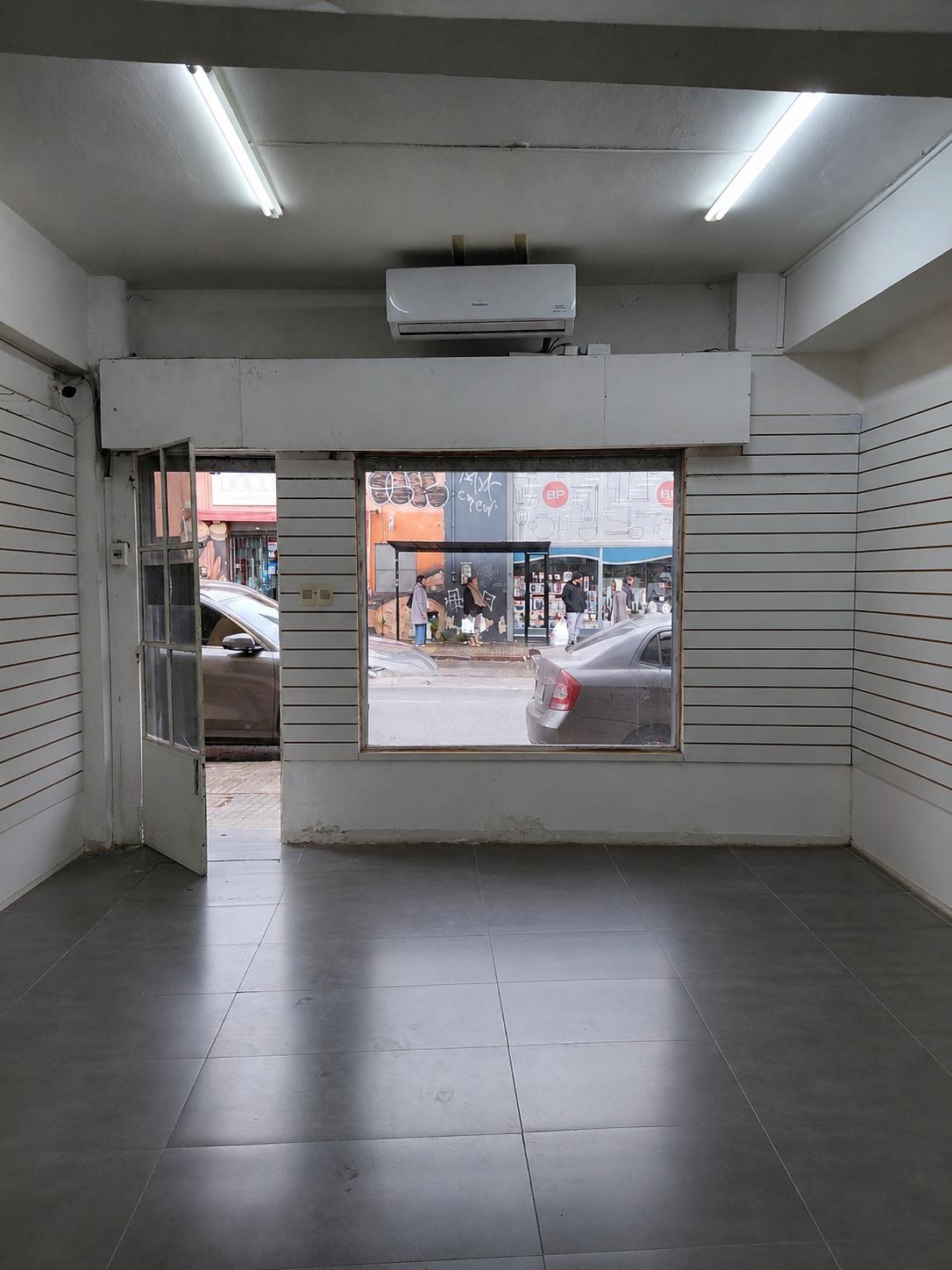 Local comercial en alquiler, Sobre Justicia y Amézaga. Próximo a Arenal Grande. Sin gastos comunes! · Foto 3