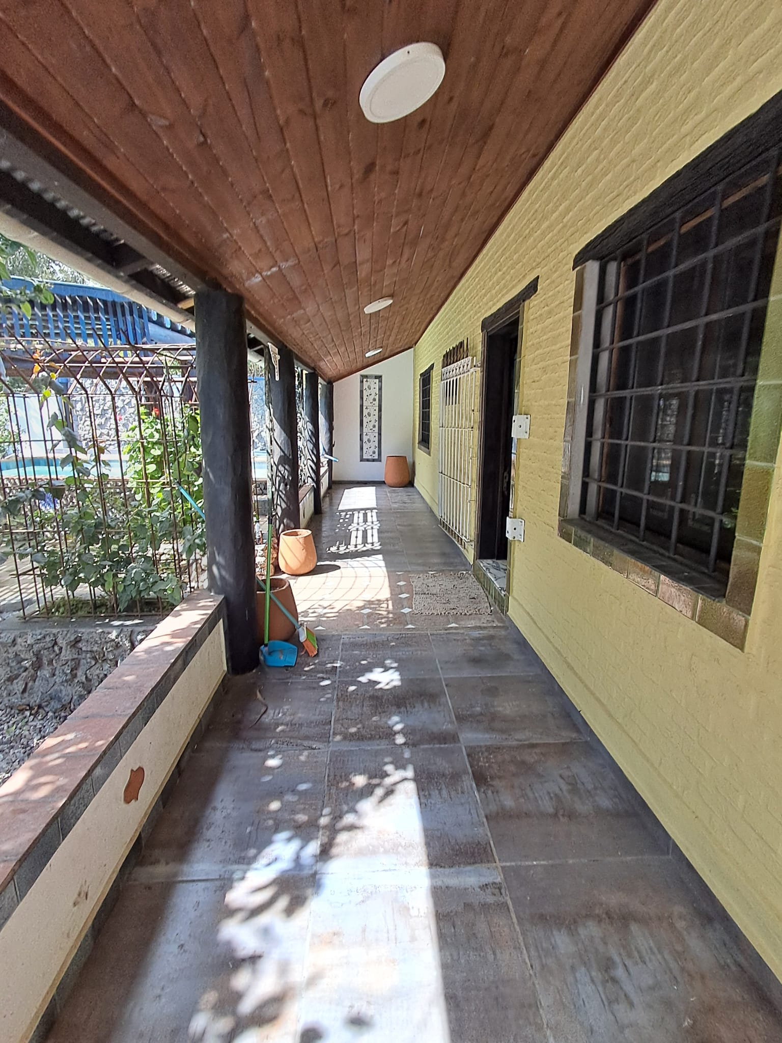 Casa en alquiler anual Costa Azul con piscina, 2 dormitorios · Foto 4