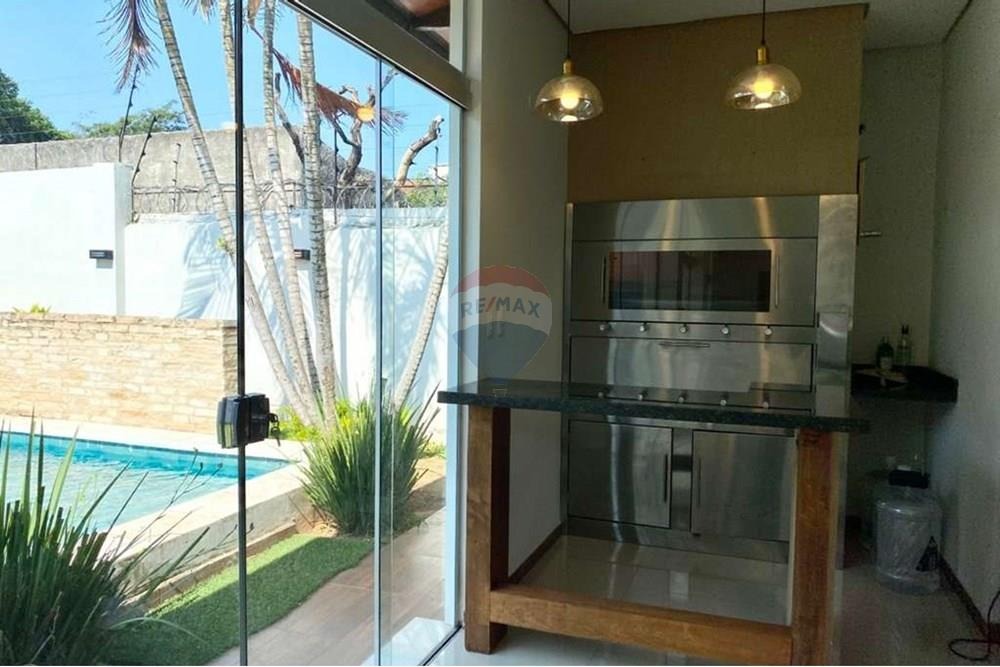 Casa - Alquiler - Luque, Central, Paraguay — foto 3