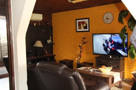 Impecable Duplex En Cooperativa Malvin Norte.