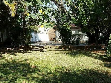 Vendo Propiedad En El Corazón De Villa Morra