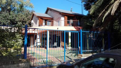 Casa En Calle José L. Zorrilla De San Martin