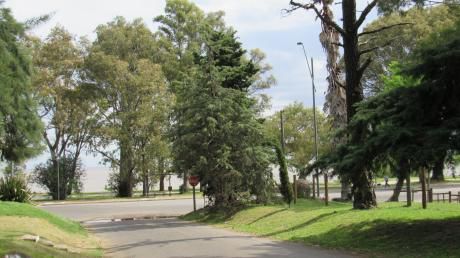 Casa En Calle Enrique Hurtado, A 20 M De Rambla Costanera