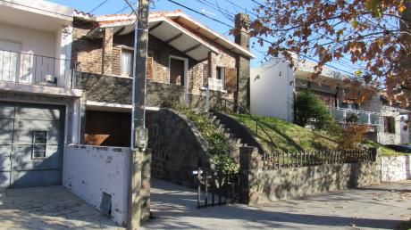 Casa En Calle María Nimo