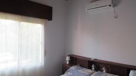 Casa En Santa Ana, Sobre Calle Gaviotas