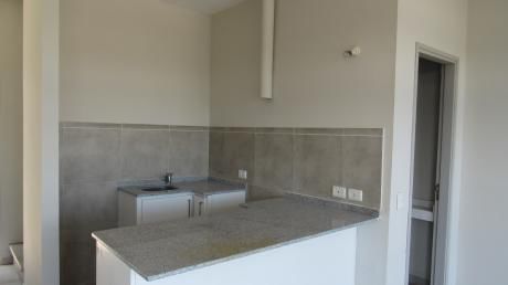 Apartamento Duplex De Uno Y Dos Dormitorios