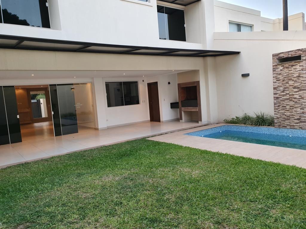 Casa en alquiler en Mburucuyá