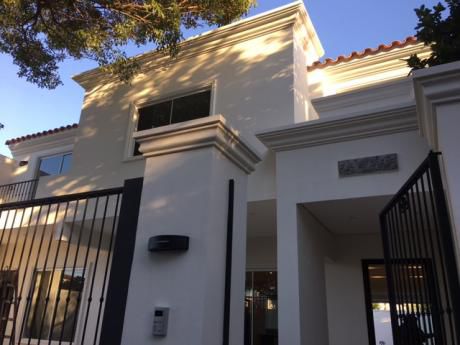 A Estrenar En Mburucuya 3 Suites Mas Escritorio