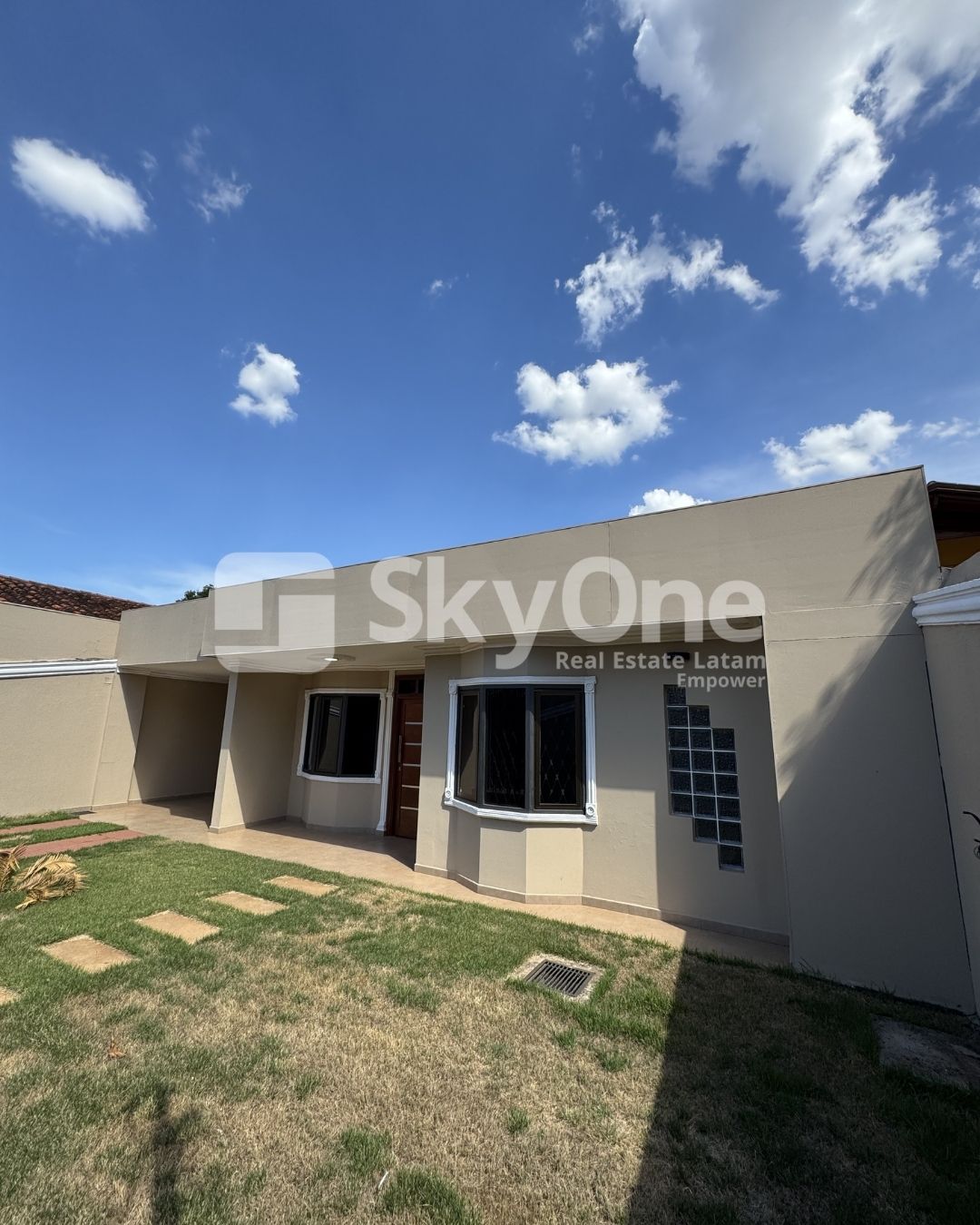 VENDO CASA EN CIUDAD DEL ESTE BARRIO SAN LUCAS — foto 3