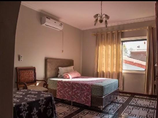 VENDO CASA EN EL CENTRO DE CIUDAD DEL ESTE — foto 3