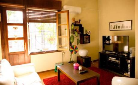 Casa En Planta Alta Al Frente Con Azotea