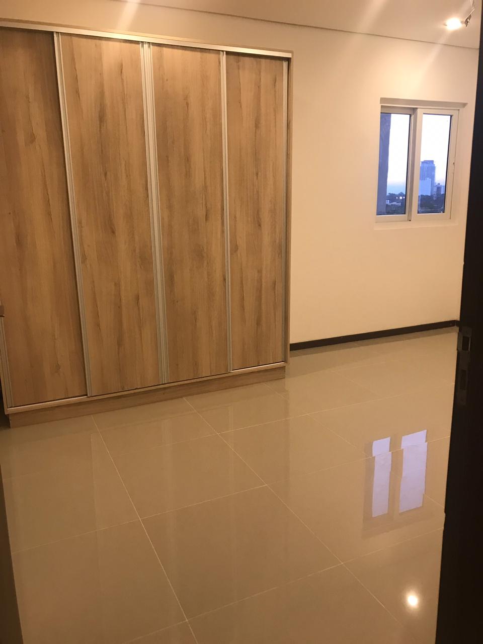 Exclusivo Departamento en Venta en Las Lomas , Asunción: Oportunidad Única de Inversión y Estilo de Vida. — foto 2