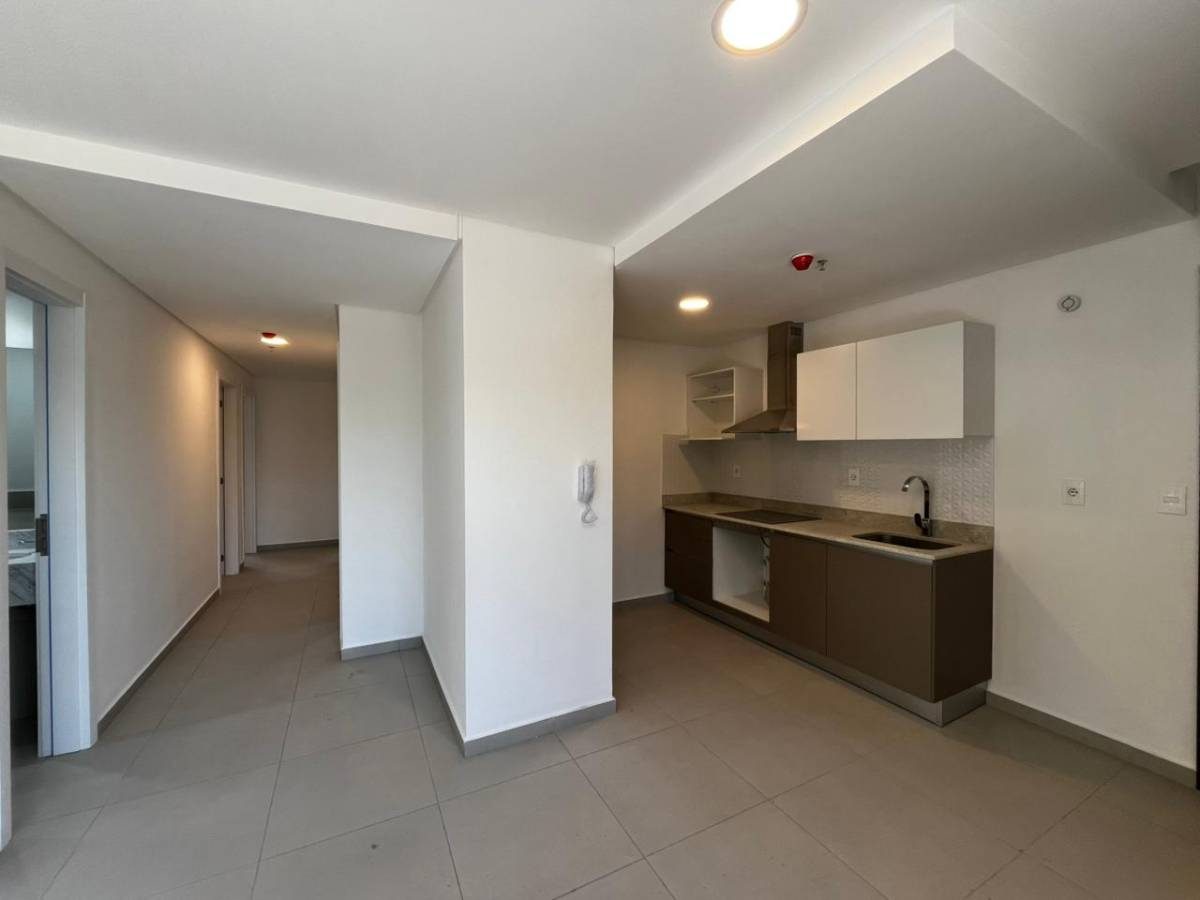 EN VENTA DEPARTAMENTO DE 3 DORMITORIOS - BARRIO LAS MERCEDES — foto 2