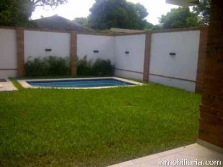 Casa En Zona De Mcal. Estigarribia