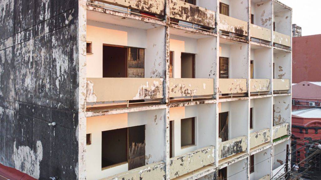 SE VENDE EDIFICIO — foto 3