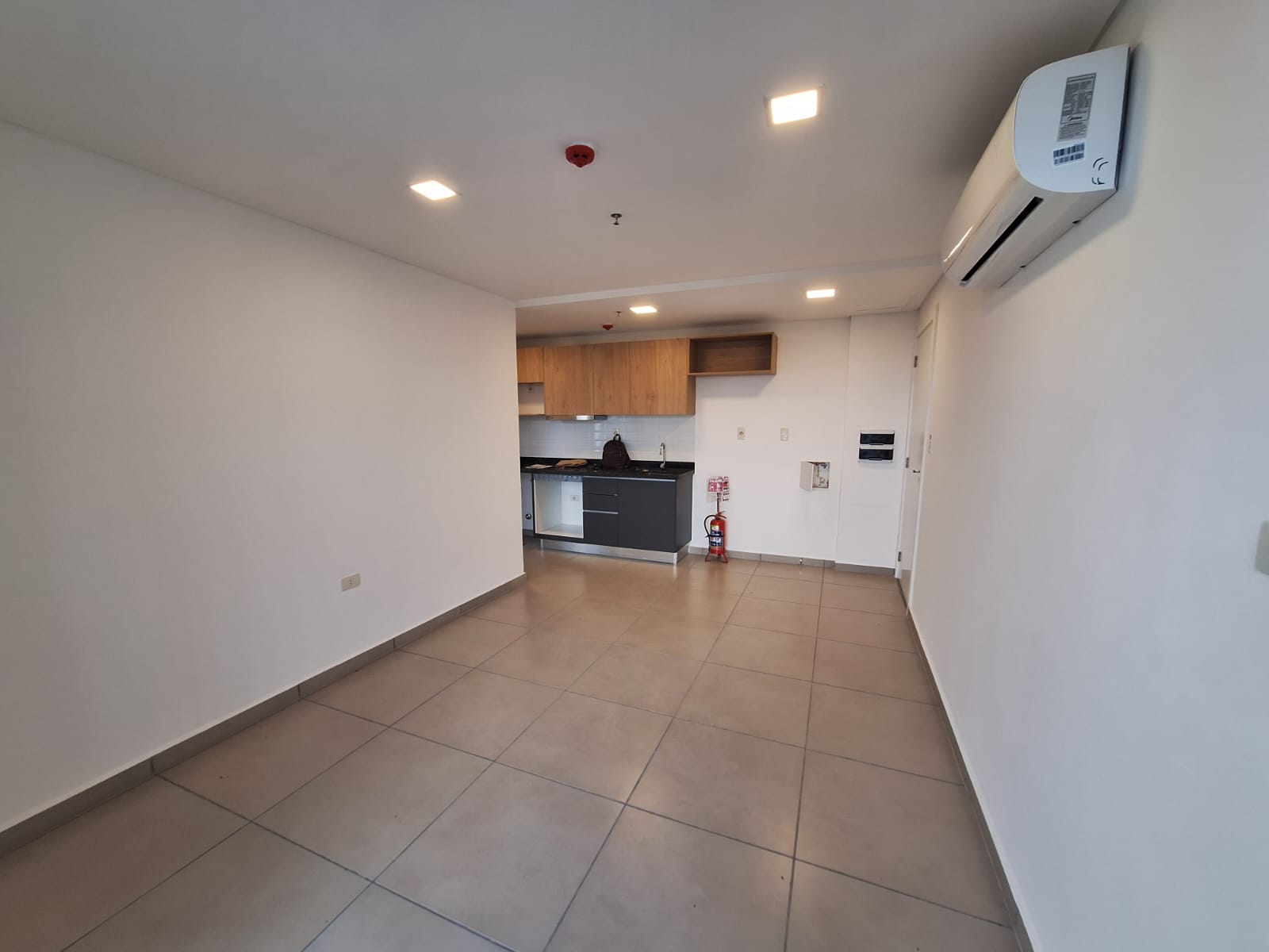 ALQUILO DEPARTAMENTO EN BARRIO SAN VICENTE ASUNCION — foto 3