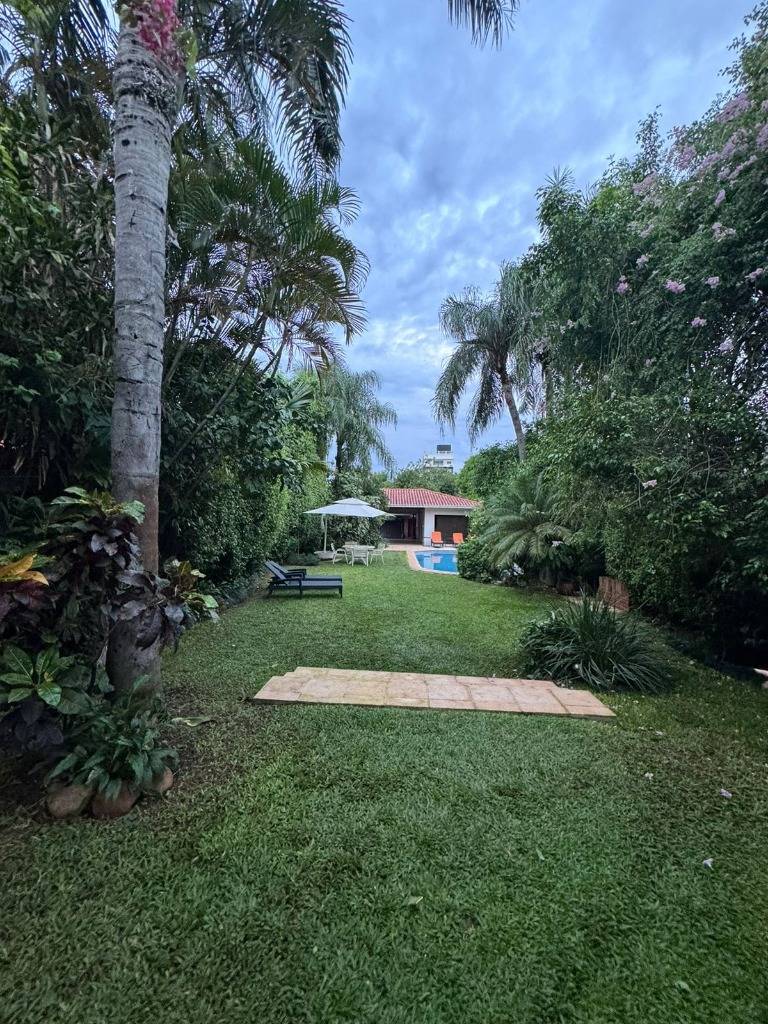VENDO HERMOSA RESIDENCIA EN EL BARRIO MBURUCUYA — foto 3