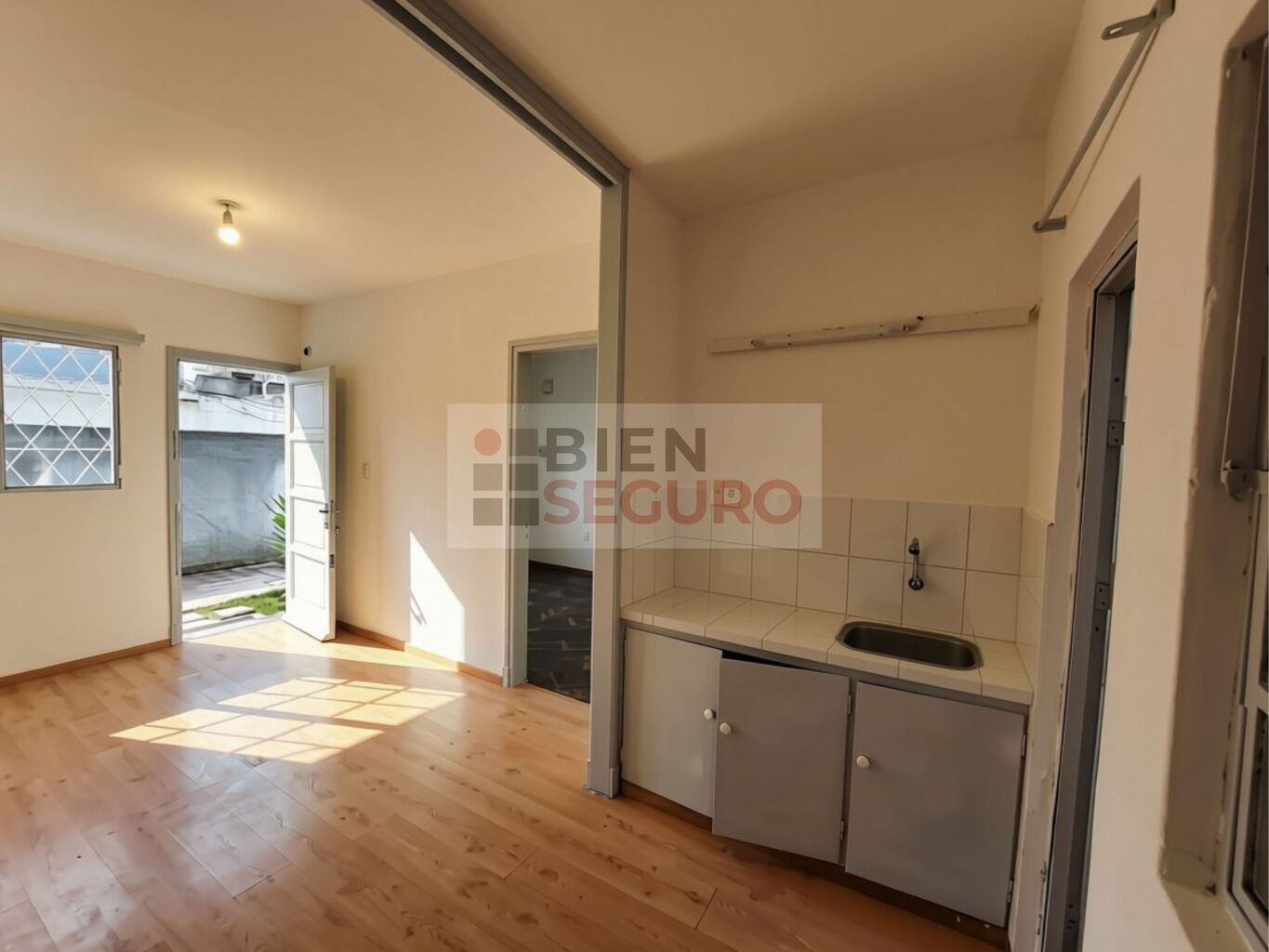 Cómodo apartamento de 1 dormitorio, con patio, en alquiler en Buceo · Foto 1