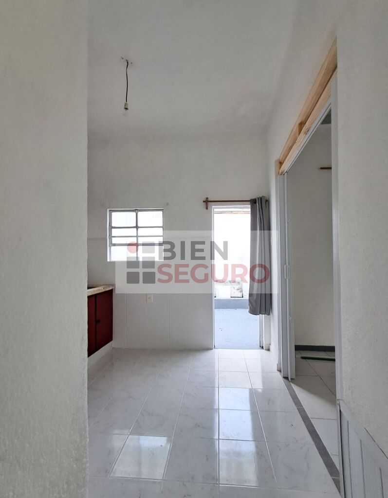 Cómoda casa padrón único con estufa a leña en alquiler en Prado. Paso de las Duranas · Foto 12