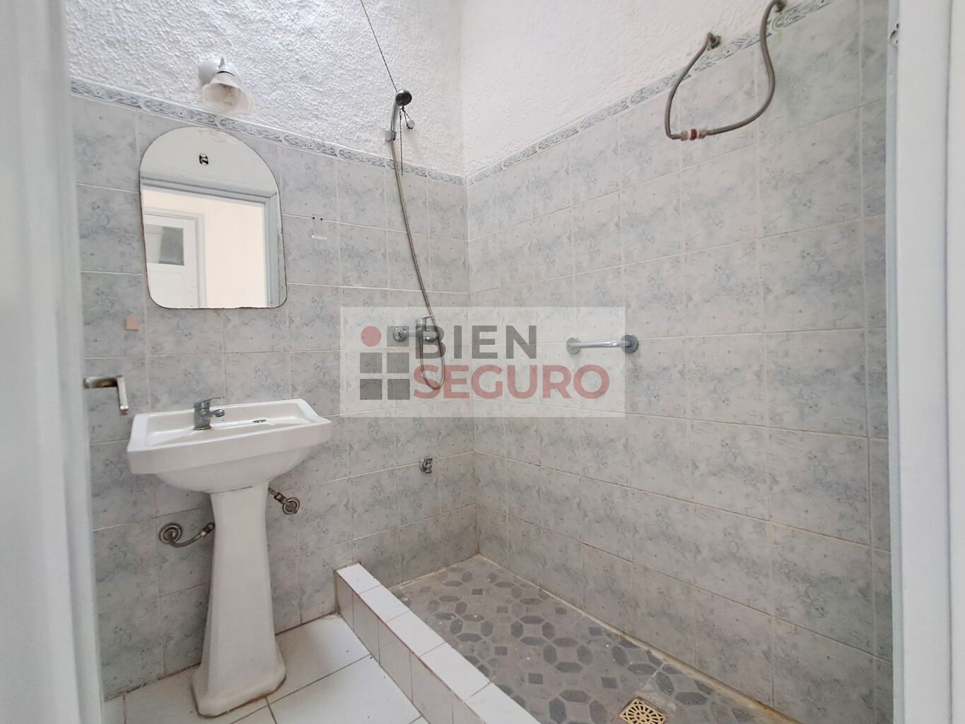 Cómoda casa padrón único con estufa a leña en alquiler en Prado. Paso de las Duranas · Foto 9