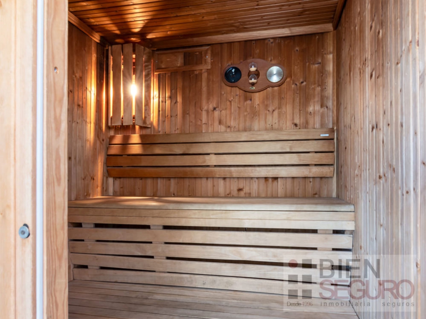 Impecable monoambiente en alquiler en Pocitos. Con piscina, solarium y otros amenities. · Foto 7