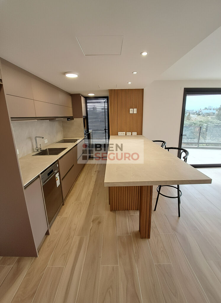 Penthouse de 3 dormitorios en alquiler en Carrasco Norte. Con piscina y excelentes amenities · Foto 7