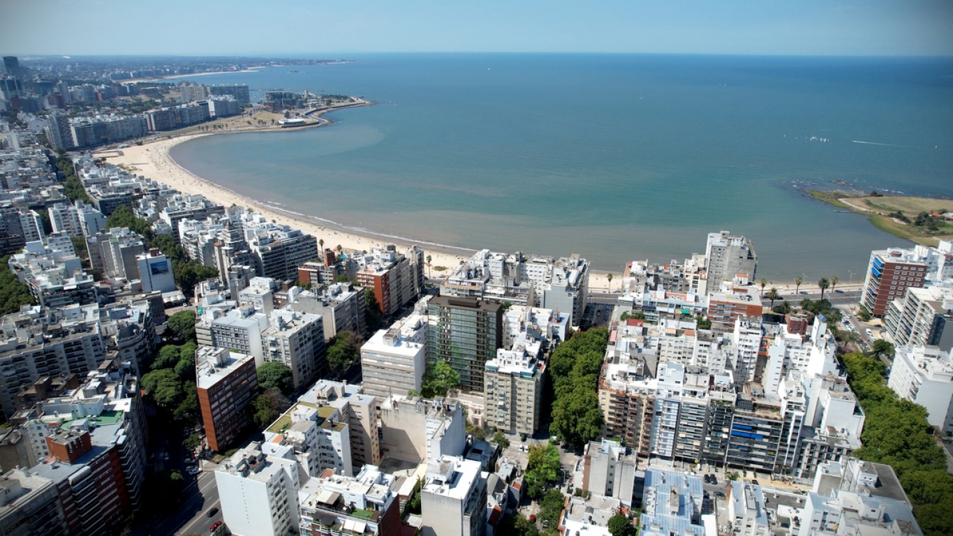Apartamento de 2 dormitorios, 2 baños en venta en Pocitos. Con excelentes amenities.