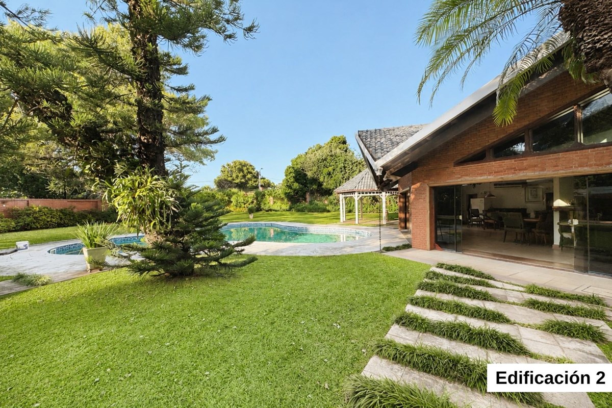 Residencia-Venta-Dr. Leandro Prieto, Mburicaó, Asunción — foto 2