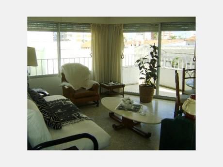 Apartamentos En Península: Dga155a